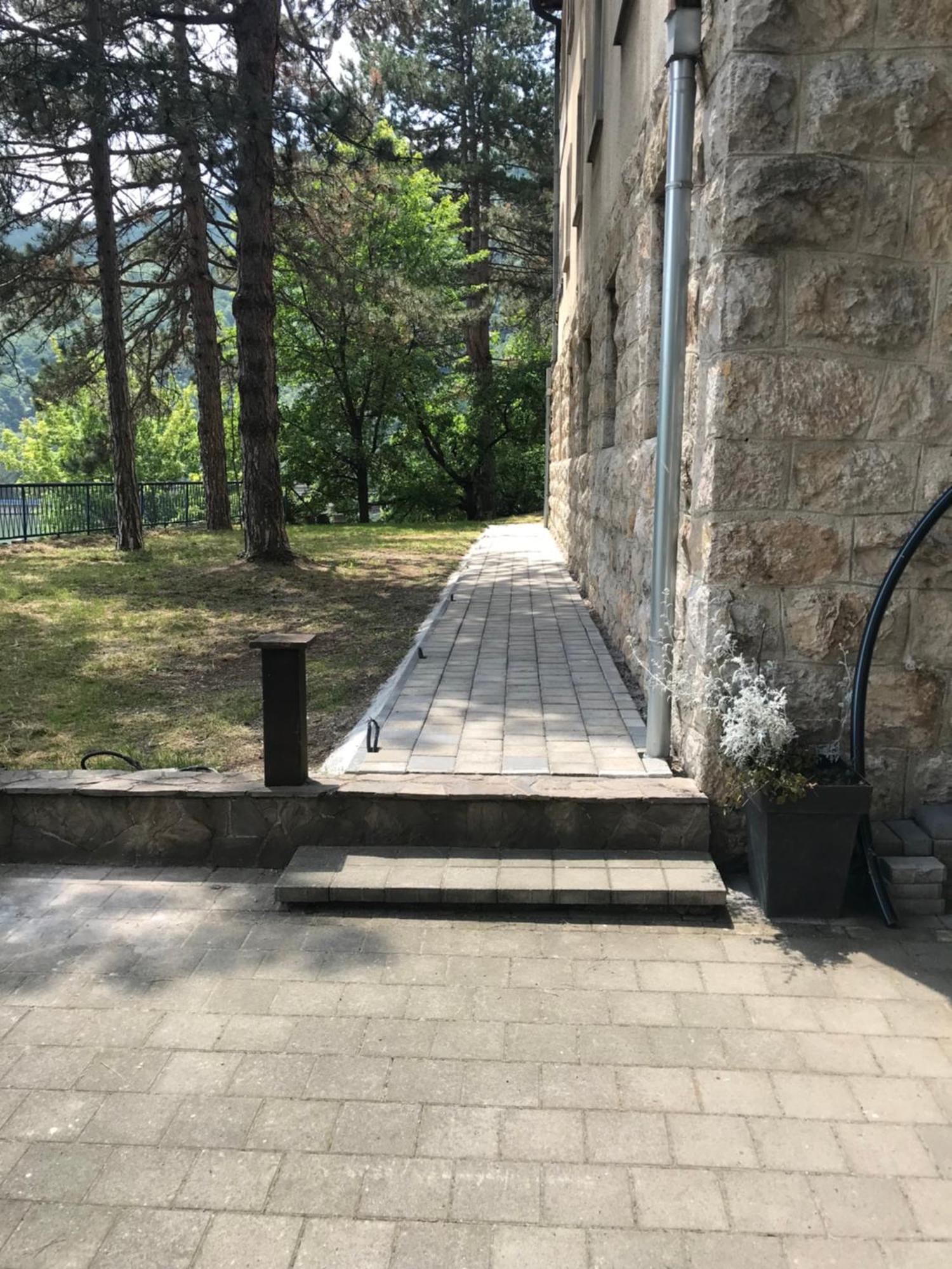Apartament Чачак Екстер'єр фото
