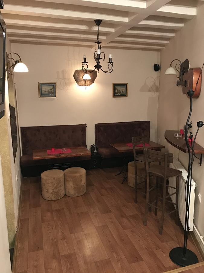 Apartament Чачак Екстер'єр фото